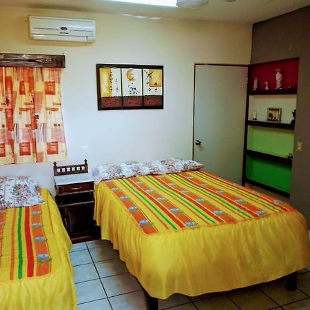 Apartamentos Osuna Мазатлан Екстер'єр фото