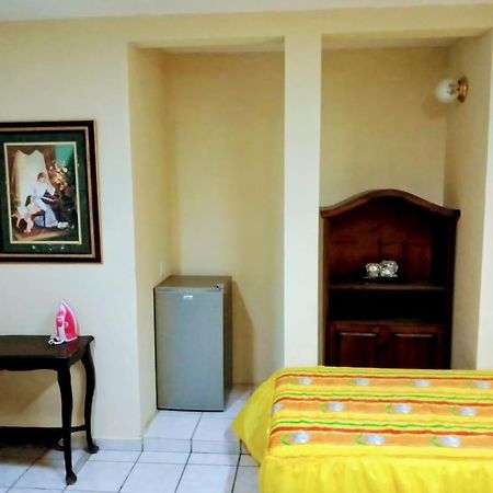 Apartamentos Osuna Мазатлан Екстер'єр фото